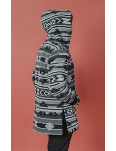 Hoodie Poncho "Four Directions" 2