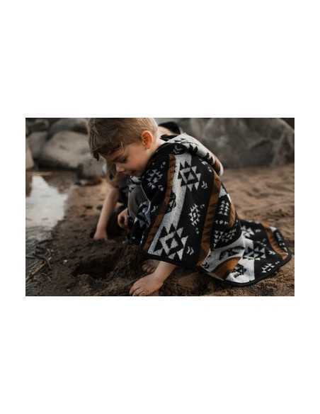 Poncho "Brown Thunderbird"