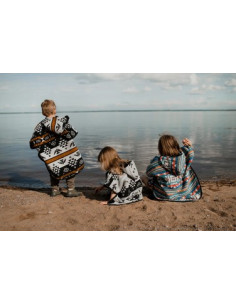 Poncho "Brown Thunderbird" 2